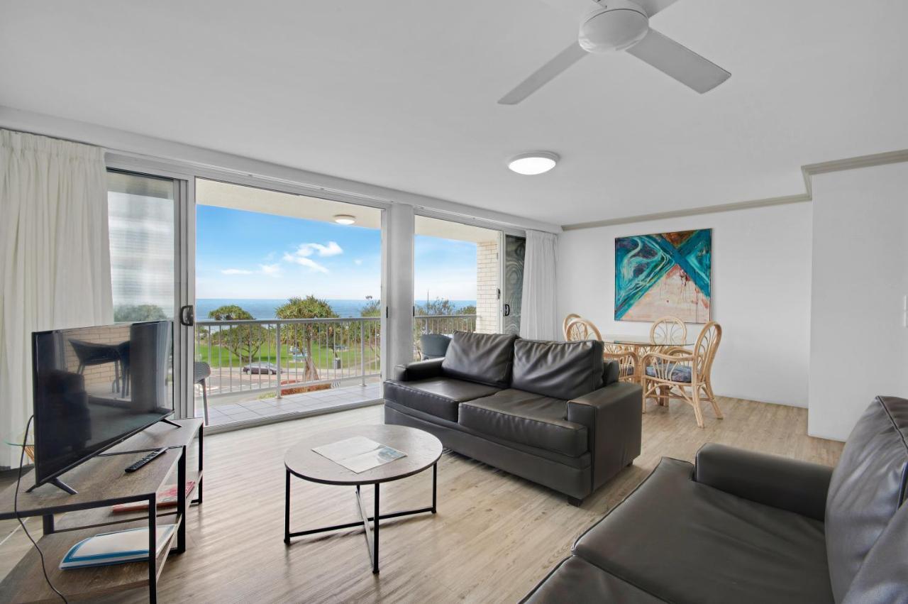 Capeview Apartments - Right On Kings Beach Caloundra Eksteriør billede