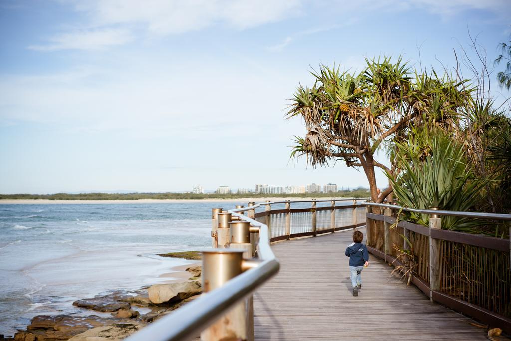 Capeview Apartments - Right On Kings Beach Caloundra Eksteriør billede